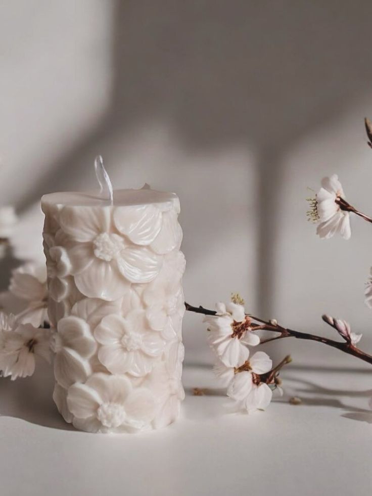 FLORAL PILLAR CANDLES