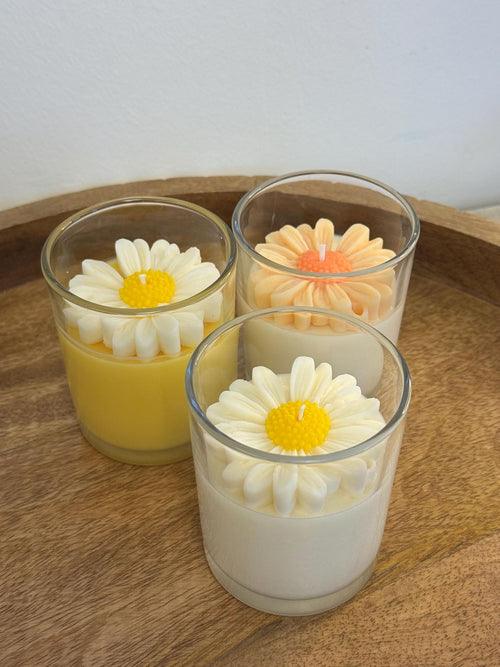 DAISY JAR CANDLE