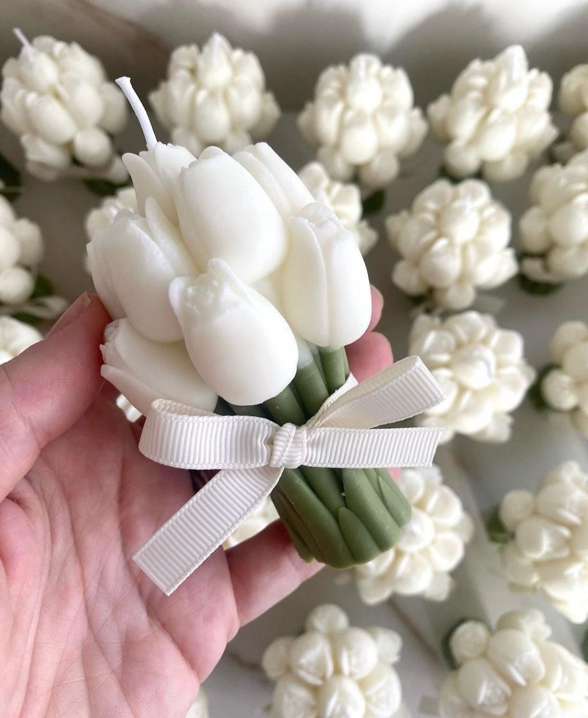 TULIP BOUQUET CANDLE