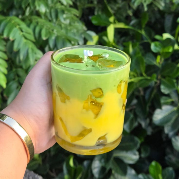 MANGO MATCHA LATTE