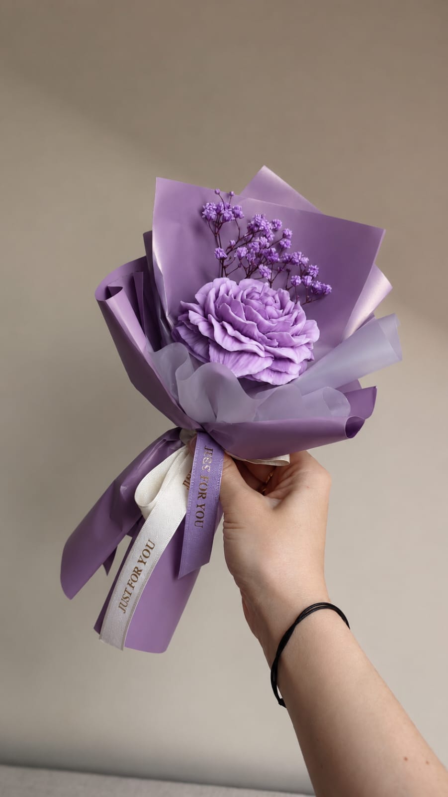 SINGLE PEONY CANDLE  BOUQUET